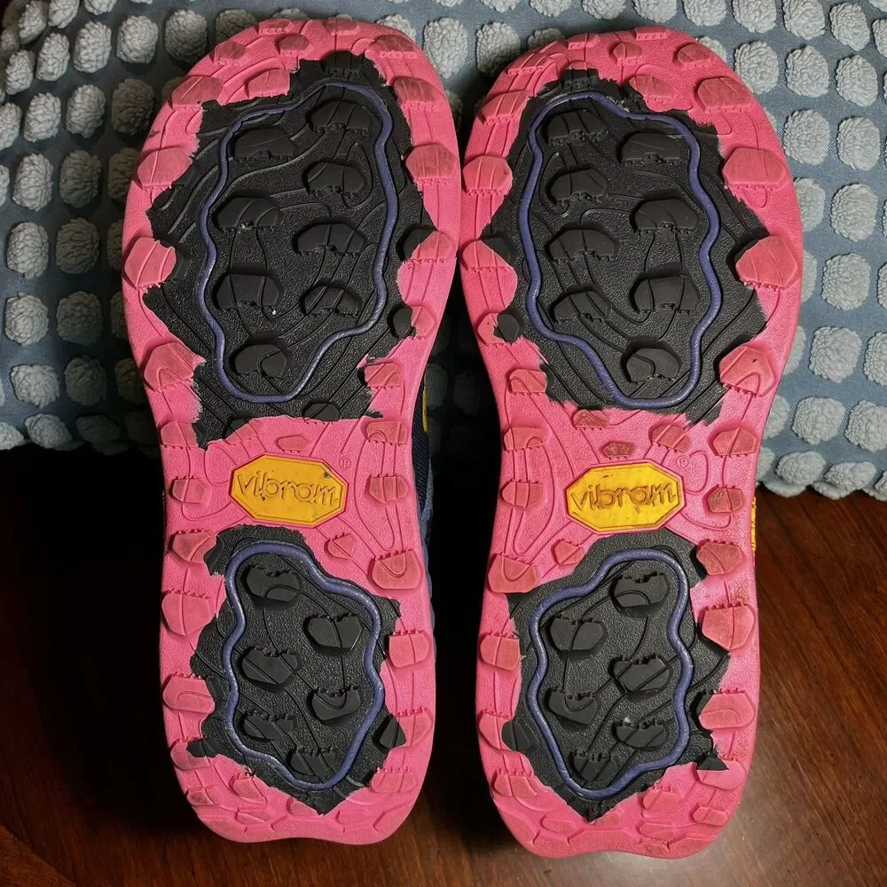 New Balance Fresh Foam Hierro V7 Womens 9.5 Trail Running Shoes Vibram WTHIERP7